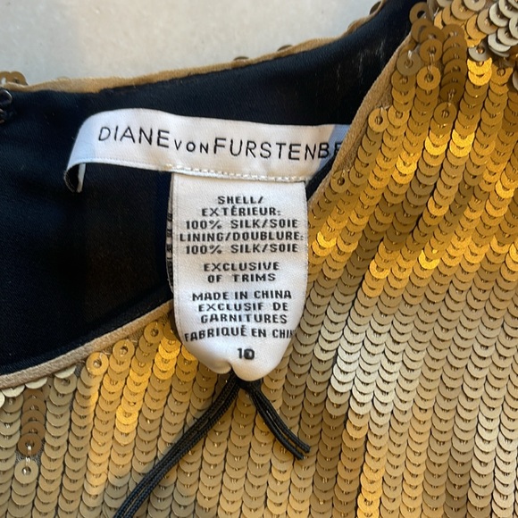 NWT Diane von Furstenberg Pauletta embellished gold sequin silk dress. 10 - Picture 9 of 12